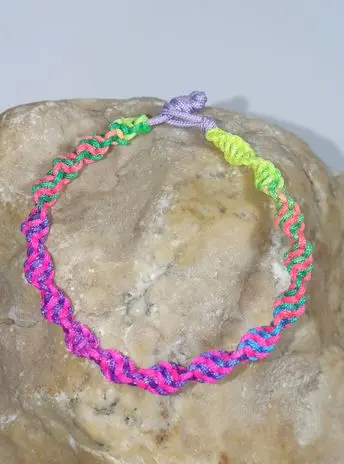 COPII > BRĂȚĂRI PENTRU COPII - Promotie martisoare bratari impletite Neon 3 Bratari Mix