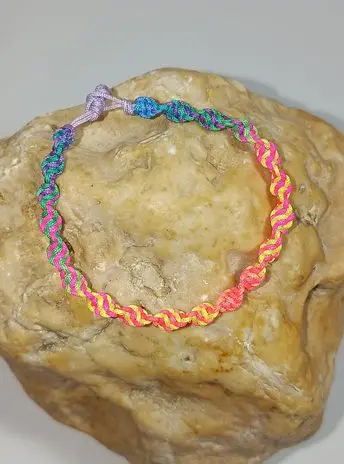 COPII > BRĂȚĂRI PENTRU COPII - Promotie martisoare bratari impletite Neon 5 Bratari Mix